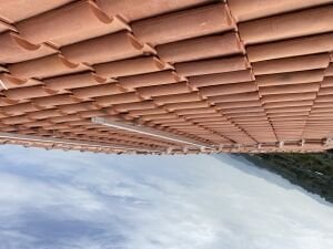 Güneş paneli kiremit çatı kancası